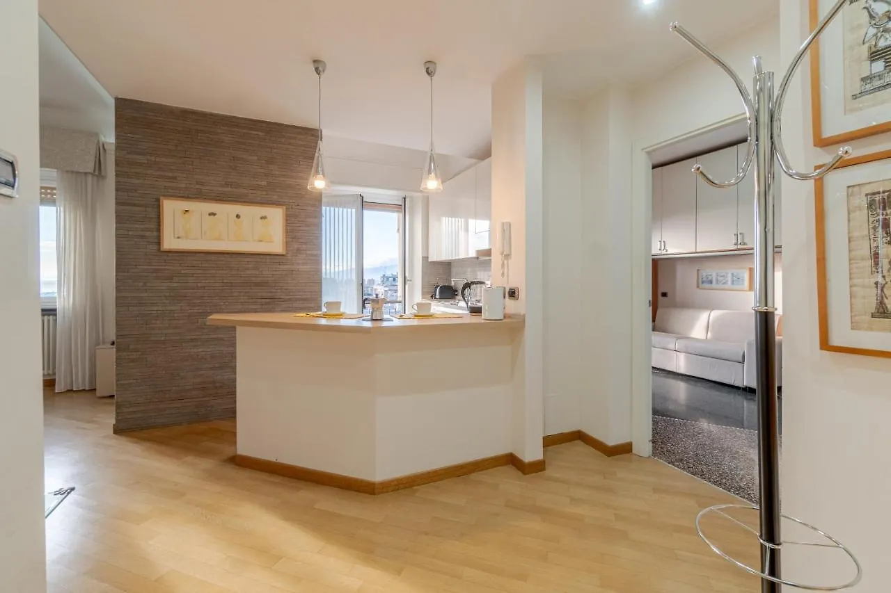 Cozy Apt X4 - Seaview & Balcony Genua Lägenhet