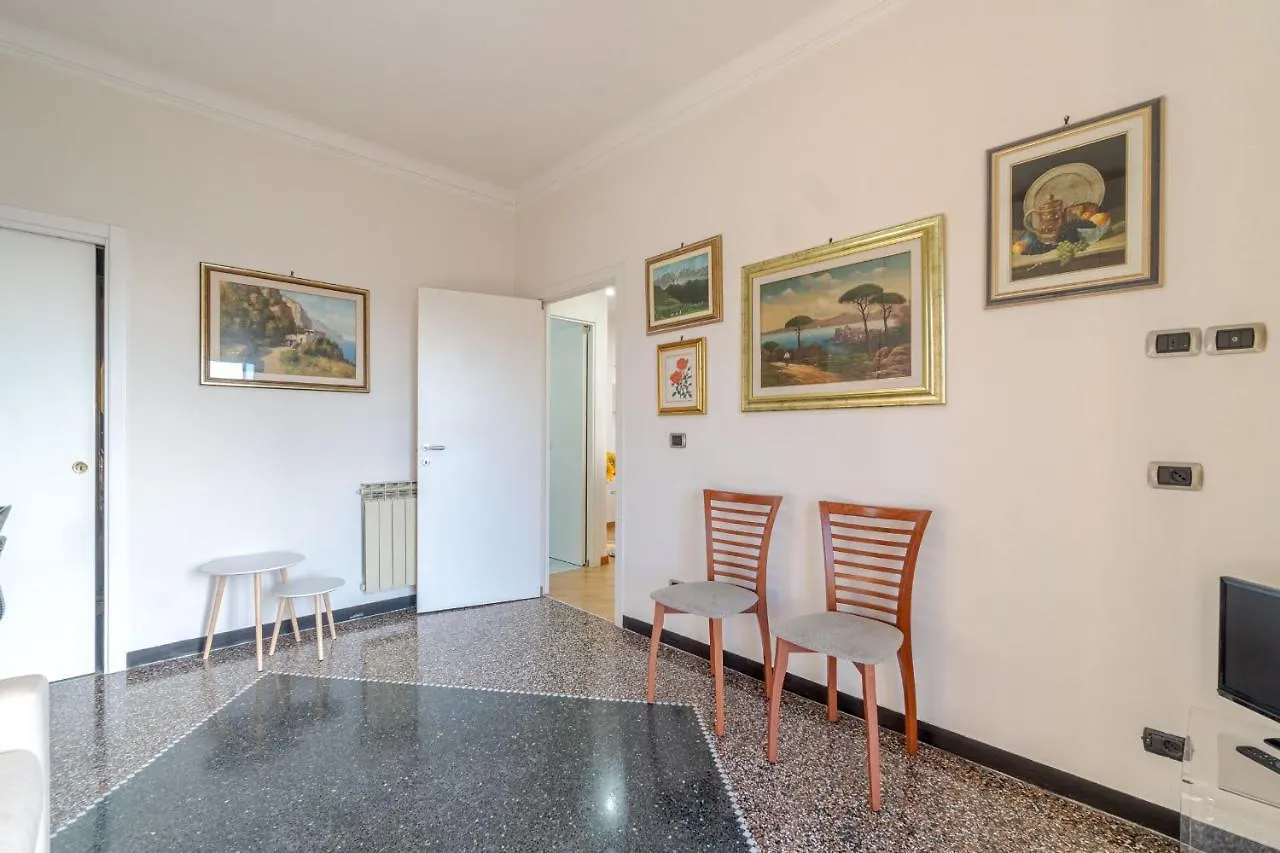 Lägenhet Cozy Apt X4 - Seaview & Balcony Genua